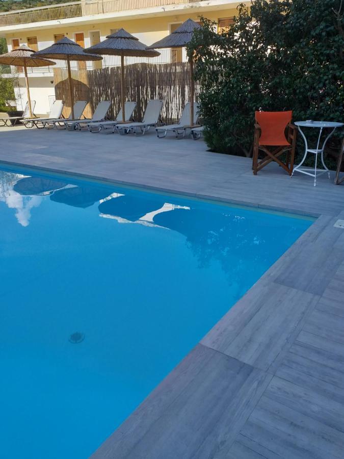 Ψιλή Άμμος Hotel Tolón Eksteriør billede