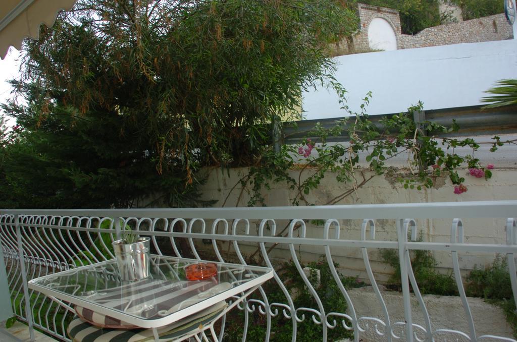 Ψιλή Άμμος Hotel Tolón Eksteriør billede